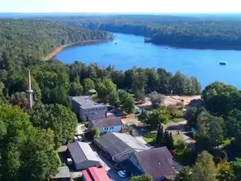 Häuser der Unterkunft KiEZ Hölzerner See